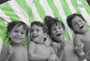 Regalo: Un Coloreado Impreso en un lienzo con un bastidor para alguien de Madrid